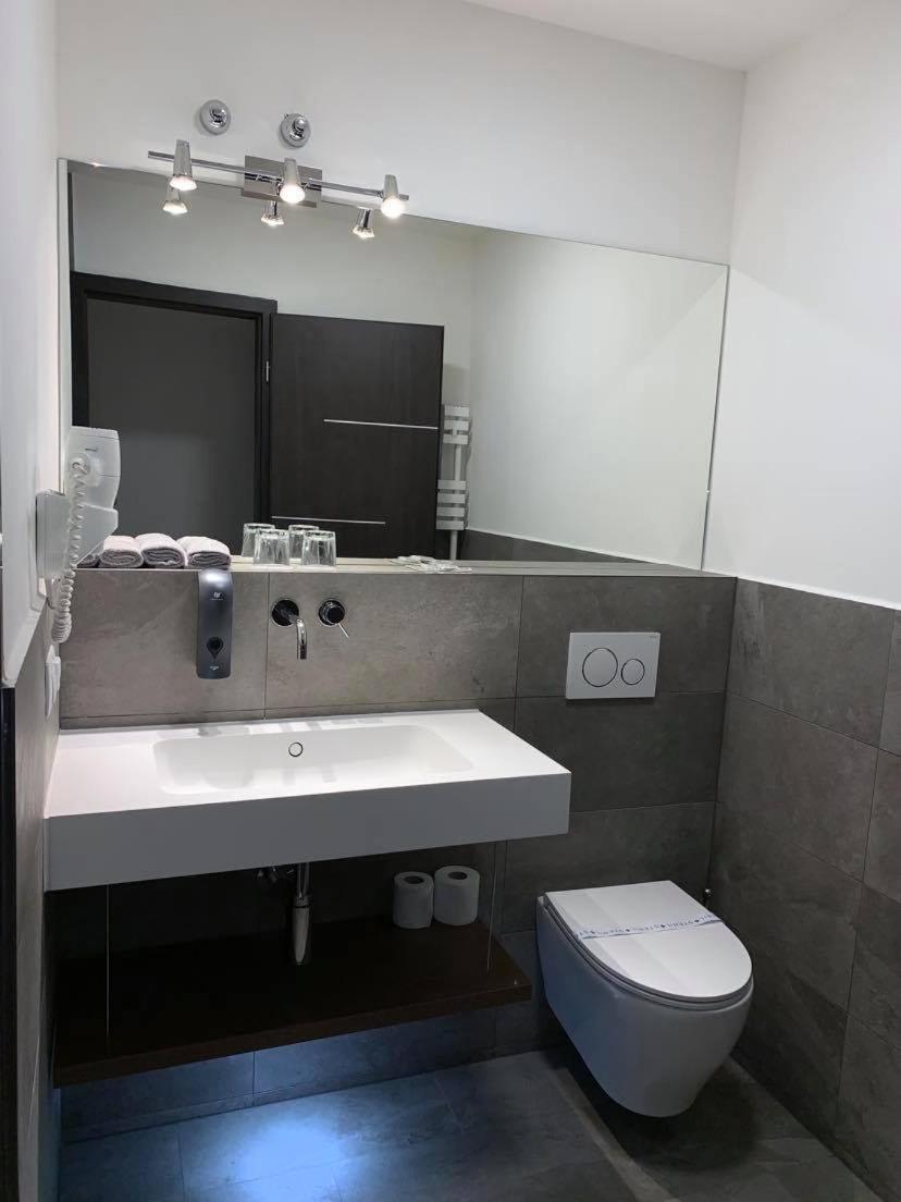 Hotel Zodiaco Szekszárd Camera foto